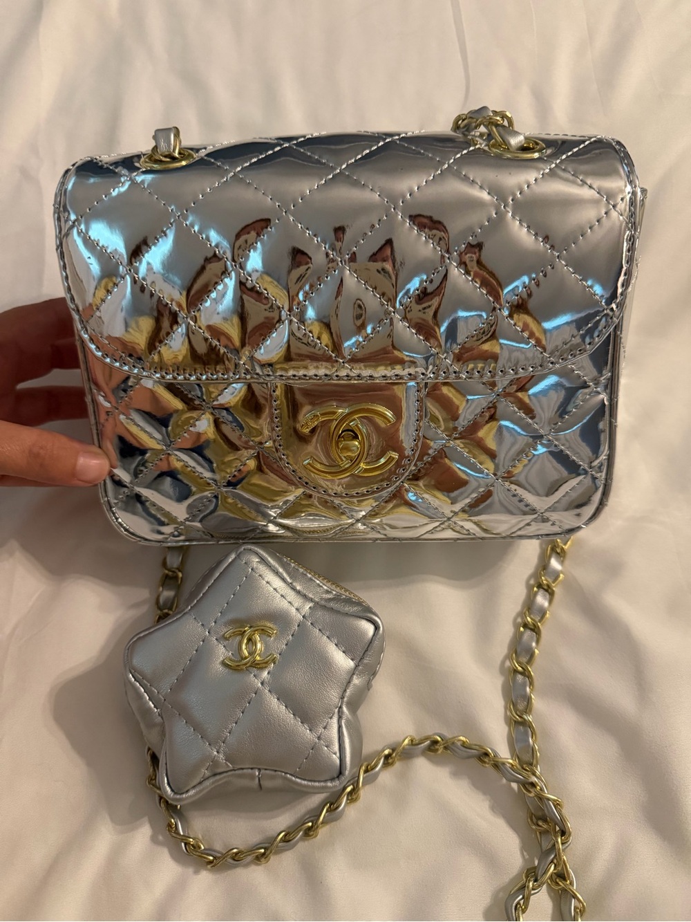 Silver Quilted Chain Shoulder Bag with Star Pouch - Picture 2 of 6
